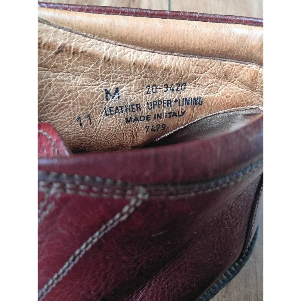 Johnston & Murphy Passport Burgundy Leather Chukka Boots Men's 11